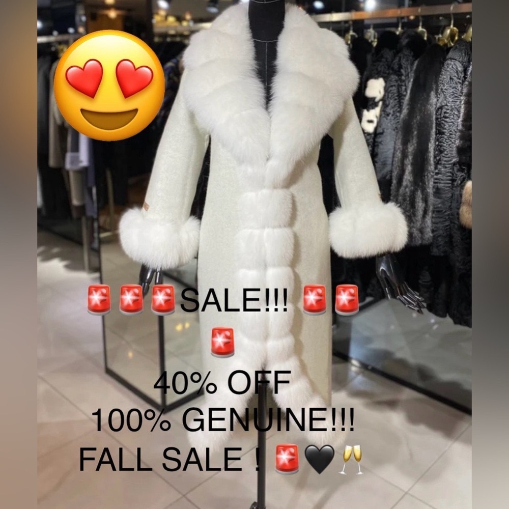 SOLD !!! 🚨🚨
SOLD!!! 🚨🚨
SOLD!!! 🚨🚨. ***Chloe Fox Fur Coat*** - Picture 13 of 14